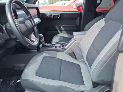 Certified 2025 Ford Bronco Big Bend image 8