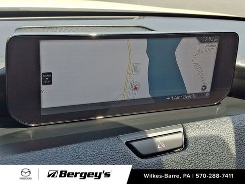 Certified 2024 MAZDA CX-90 Plug-In Hybrid w/ Premium Pkg AWD/4WD image 21