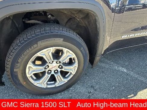 Used 2025 GMC Sierra 1500 SLT AWD/4WD image 9