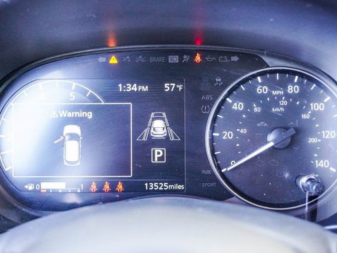 Used 2024 Nissan Kicks SR w/ SR Premium Package image 26