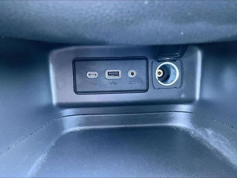 Certified 2024 Chevrolet Equinox LT FWD image 16