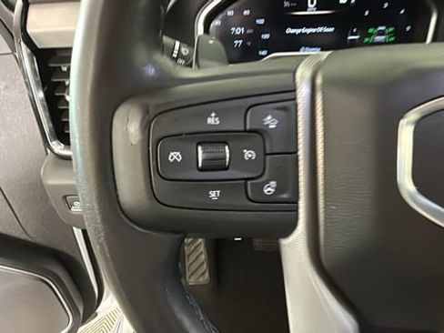 Used 2022 GMC Sierra 1500 Denali AWD/4WD image 15