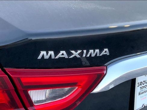 Used 2017 Nissan Maxima Platinum FWD image 29