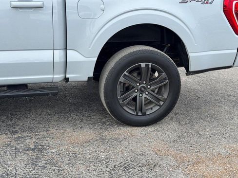 Used 2022 Ford F150 XLT w/ Equipment Group 302A High image 11