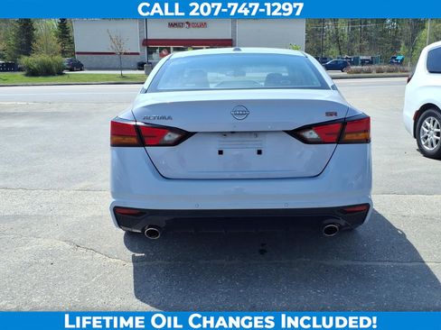 Used 2024 Nissan Altima 2.5 SR FWD image 6