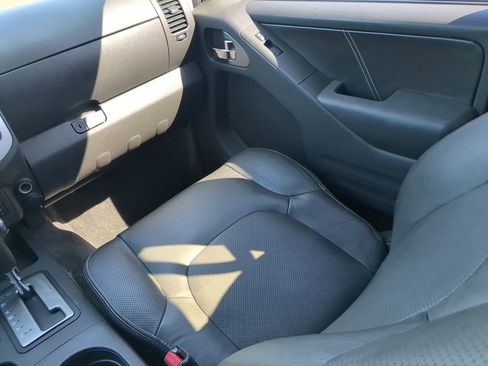 Used 2016 Nissan Frontier PRO-4X w/ Pro-4x Luxury Package image 16