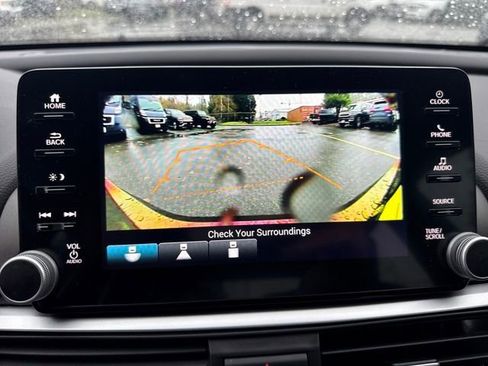 Used 2021 Honda Accord Sport image 23