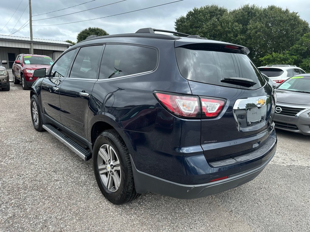 Used 2016 Chevrolet Traverse LT FWD image 4