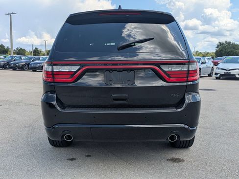 Used 2023 Dodge Durango R/T w/ Hemi Orange Plus Package RWD image 6