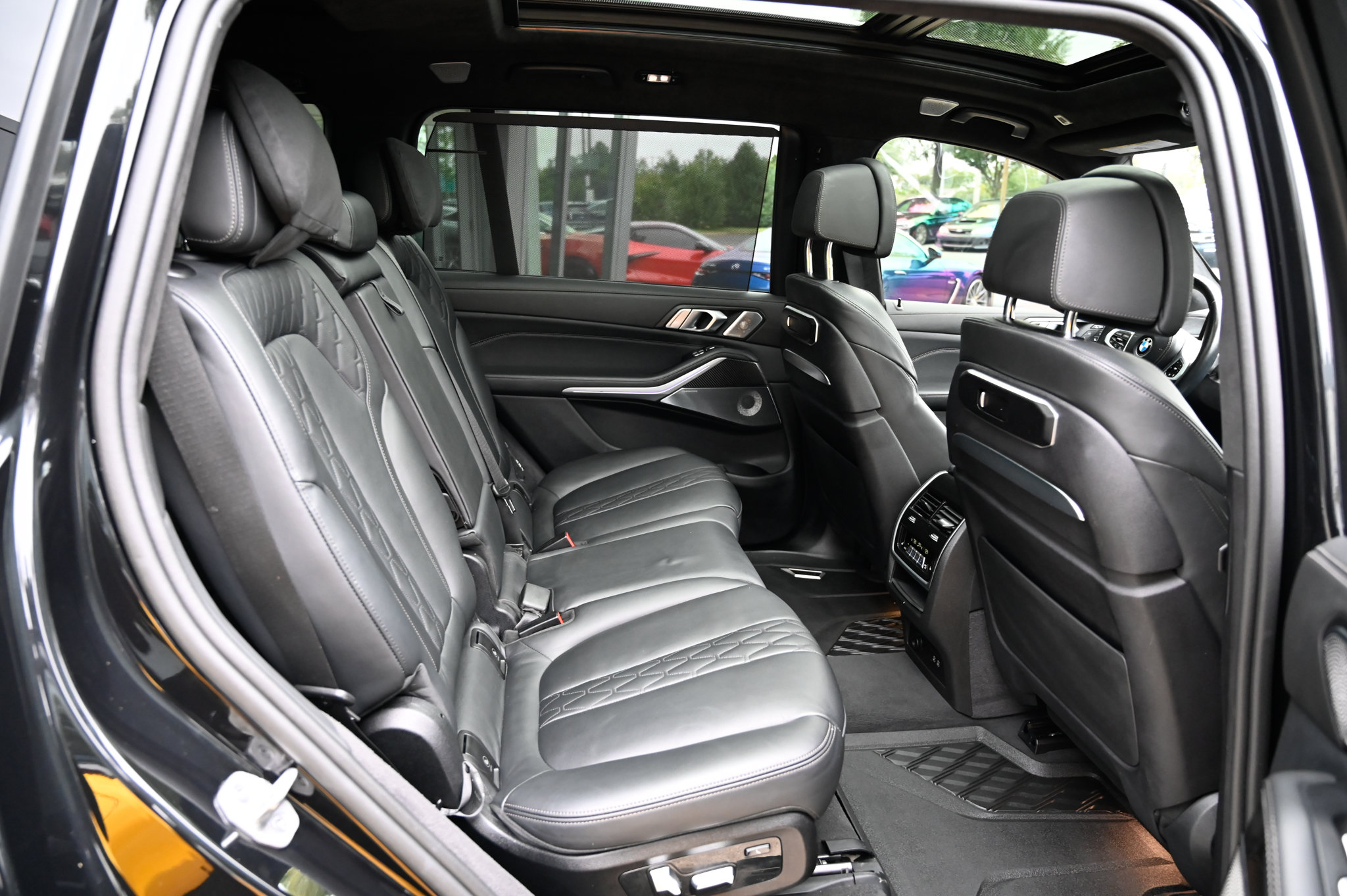Used 2024 BMW X7 M60i w/ Executive Package AWD/4WD image 51