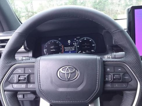 New 2025 Toyota Tacoma TRD Sport image 18