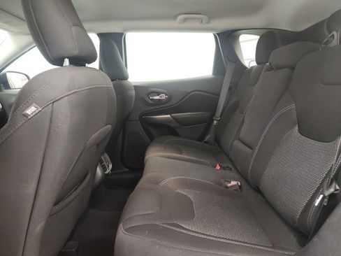 Used 2020 Jeep Cherokee Latitude image 14