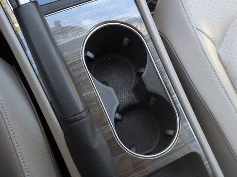 Used 2017 Volkswagen Passat 1.8T SE image 13