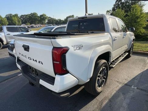 Used 2024 Toyota Tacoma TRD Sport w/ TRD Sport Upgrade Package AWD/4WD image 14