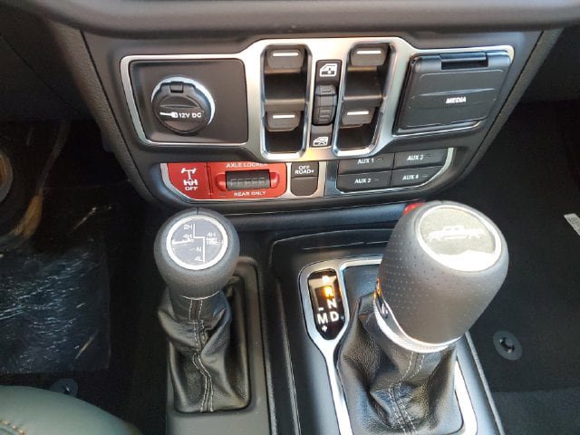 New 2027 Jeep Gladiator Mojave AWD/4WD image 36