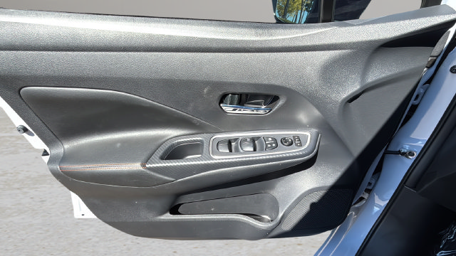 Used 2025 Nissan Versa SR w/ Trunk Package FWD image 17