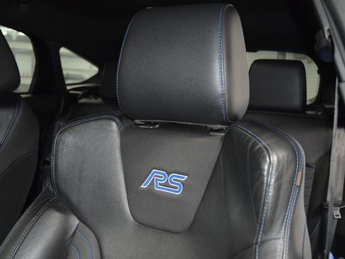 Used 2017 Ford Focus RS image 45