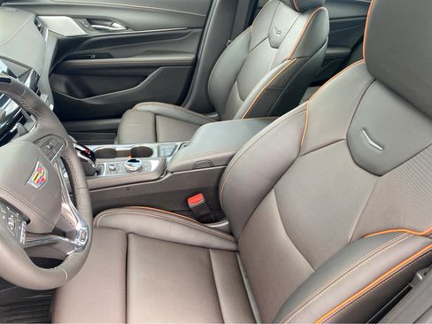 New 2025 Cadillac CT4 V w/ Super Cruise Package image 21