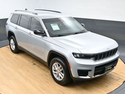 Used 2023 Jeep Grand Cherokee L Laredo image 46