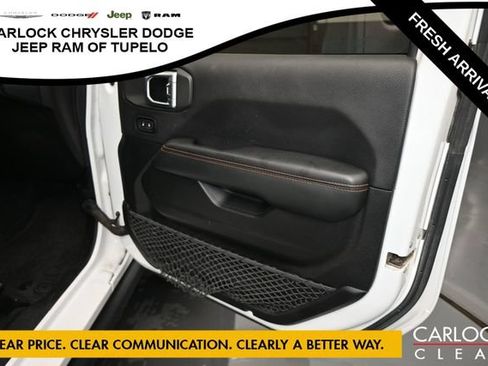 Used 2021 Jeep Gladiator Mojave AWD/4WD image 35