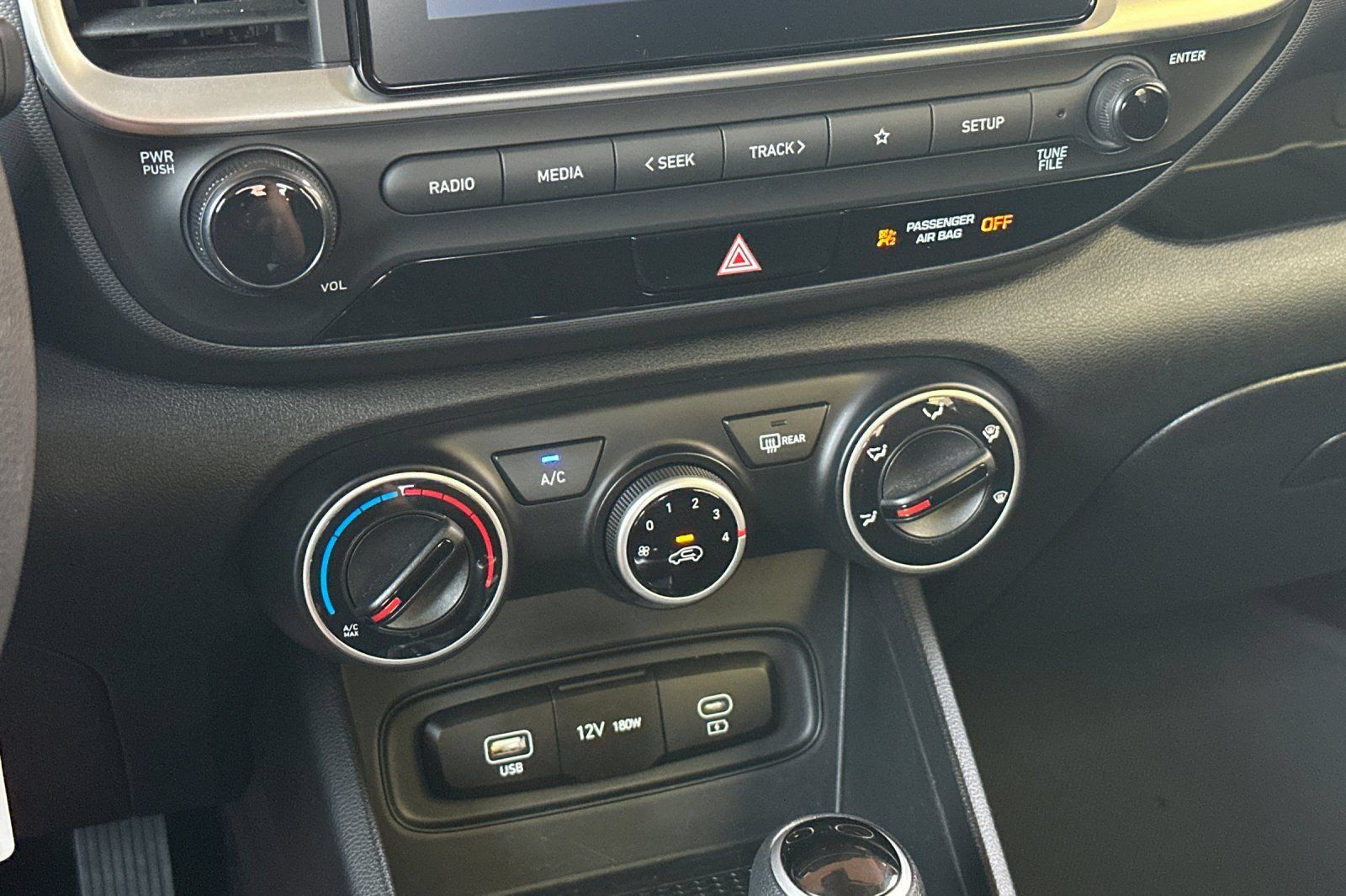 Certified 2026 Hyundai Venue SE FWD image 26