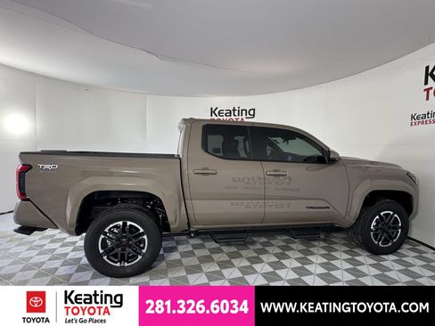 New 2026 Toyota Tacoma TRD Sport AWD/4WD image 4