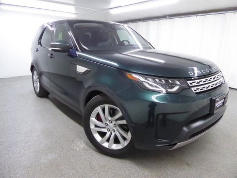 Used 2017 Land Rover Discovery HSE image 1
