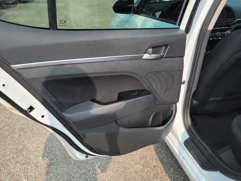 Used 2020 Hyundai Elantra Value Edition FWD image 21