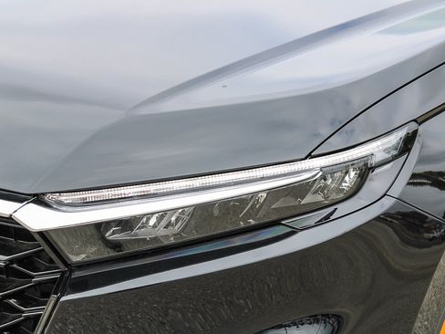 Used 2024 Honda CR-V EX-L image 5