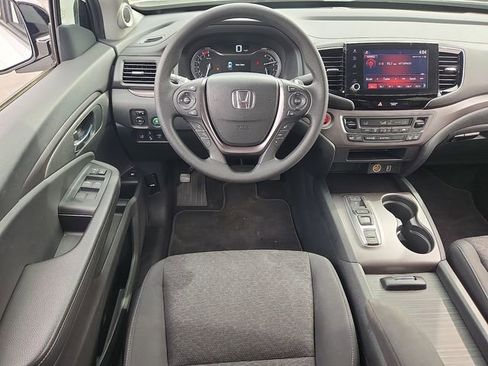 Certified 2023 Honda Ridgeline Sport image 11