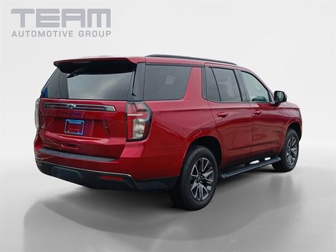 Used 2022 Chevrolet Tahoe Z71 w/ Luxury Package image 7