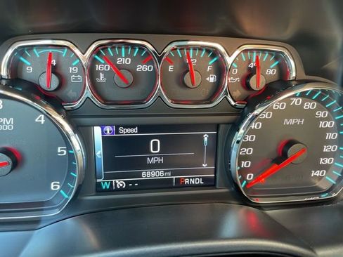 Used 2017 Chevrolet Silverado 1500 LT w/ All Star Edition AWD/4WD image 23