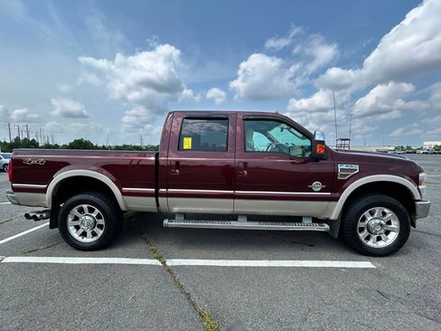 Used 2010 Ford F350 Lariat AWD/4WD image 6