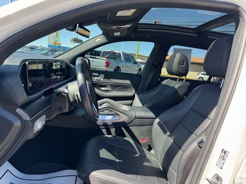 Used 2022 Mercedes-Benz GLS 450 4MATIC image 12