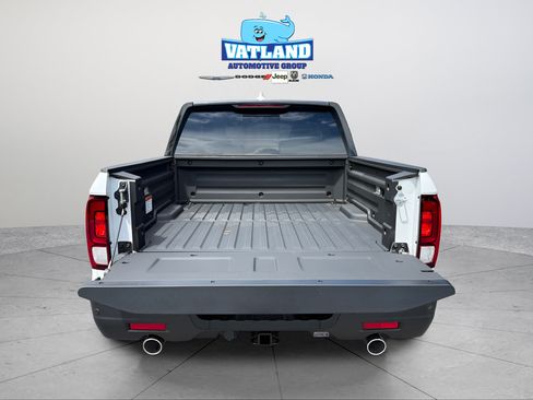 New 2026 Honda Ridgeline Black Edition image 5