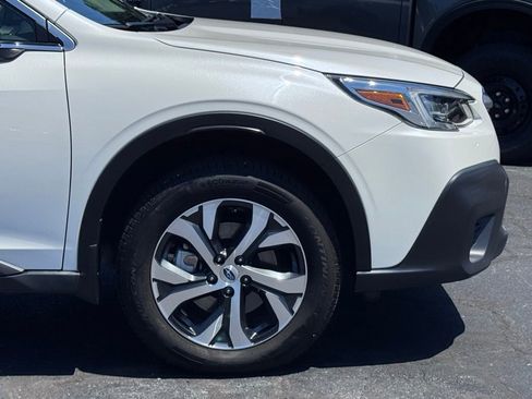 Used 2022 Subaru Outback Limited w/ Popular Package #2 AWD/4WD image 8