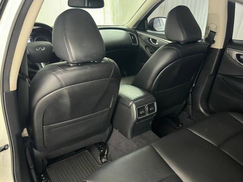 Used 2014 INFINITI Q50 Premium w/ All Weather Package RWD image 41