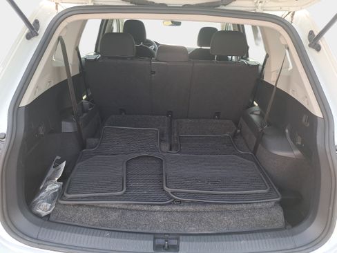 Used 2023 Volkswagen Tiguan S FWD image 12