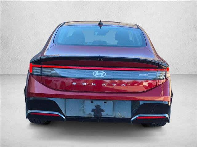 Used 2025 Hyundai Sonata SEL FWD image 5