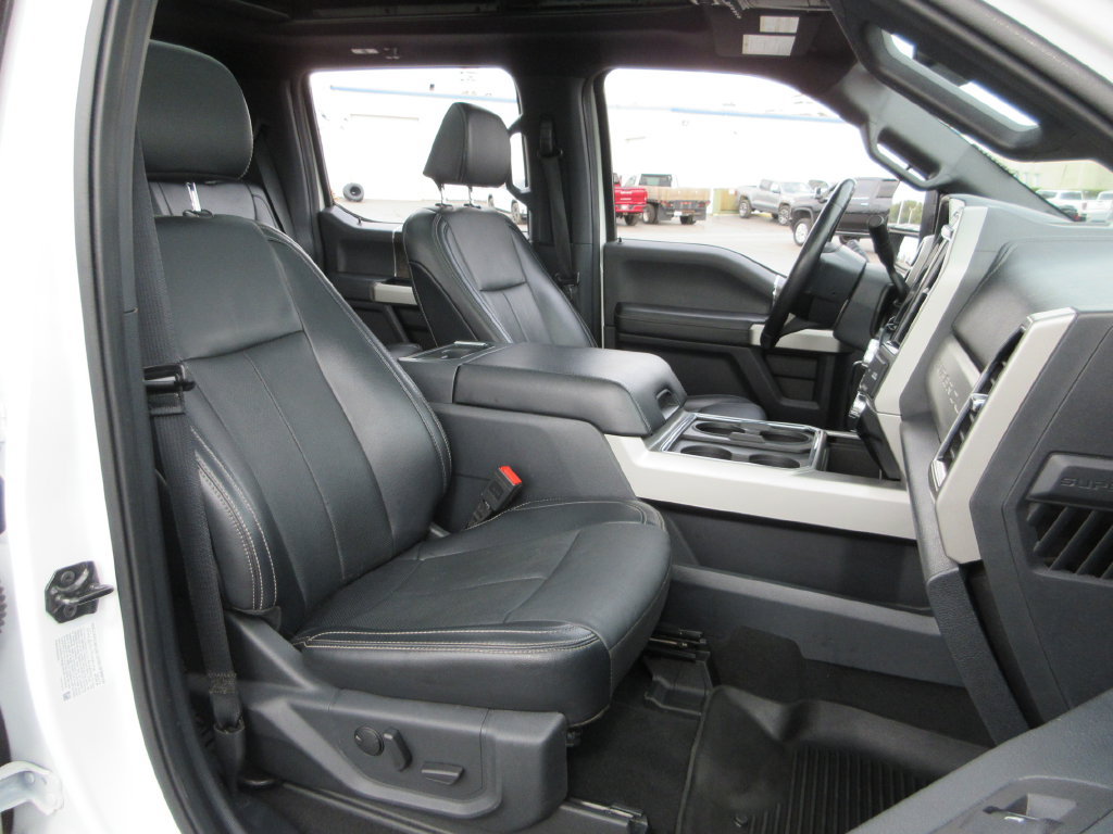 Used 2022 Ford F350 Lariat w/ Lariat Ultimate Package AWD/4WD image 26