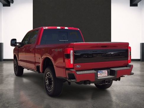 Used 2025 Ford F250 Platinum AWD/4WD image 3