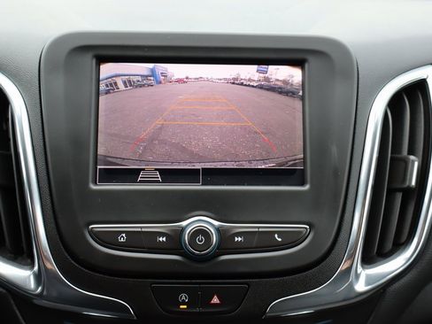 Used 2023 Chevrolet Equinox LT image 16