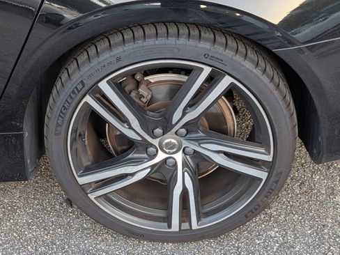 Used 2020 Volvo S90 T6 R-Design w/ Advanced Package AWD/4WD image 20