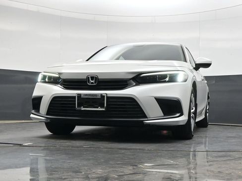 Used 2023 Honda Civic LX image 36