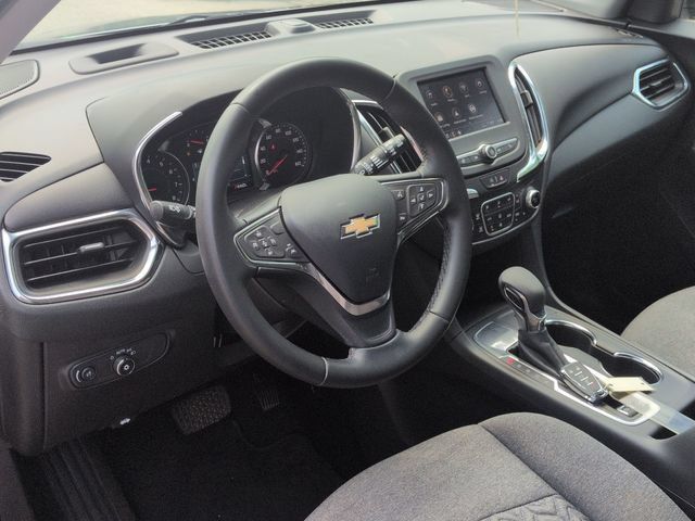 Used 2024 Chevrolet Equinox LT FWD image 13