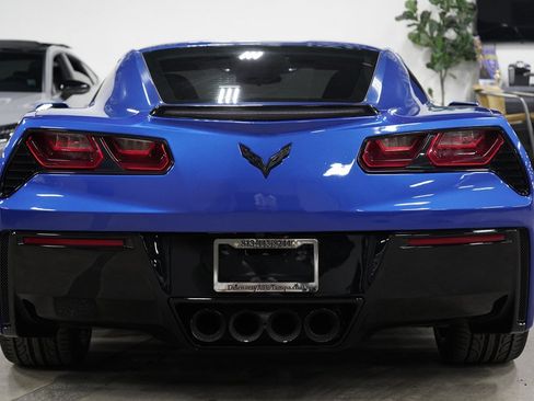 Used 2016 Chevrolet Corvette Stingray Coupe w/ Battery Protection Package RWD image 4