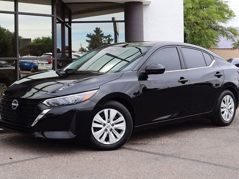 Used 2024 Nissan Sentra S image 2