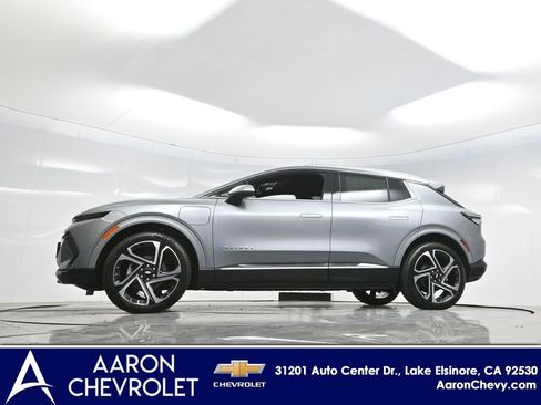 New 2026 Chevrolet Equinox EV LT image 6