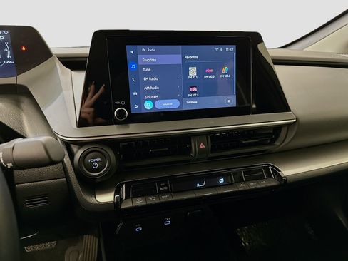 Used 2025 Toyota Prius LE FWD image 26