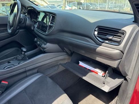 Used 2022 Dodge Durango GT image 29